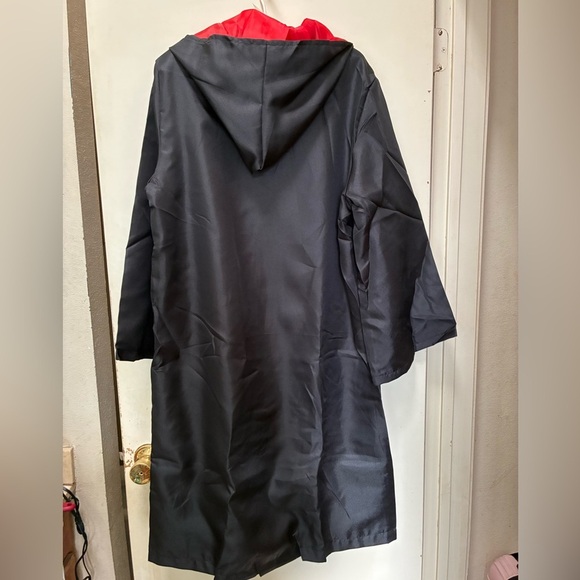 🆕 Black Wizard Robe with Hood and Red Lining. Includes scarf and wand XXL - Picture 4 of 7